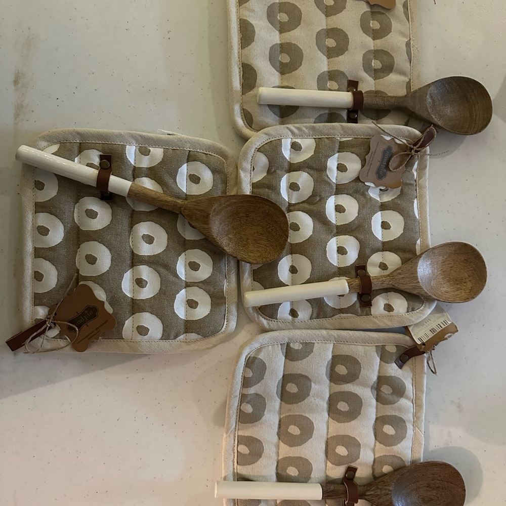 Mud Pie Cream and Brown Pot Holder Set with Wooden Spoon